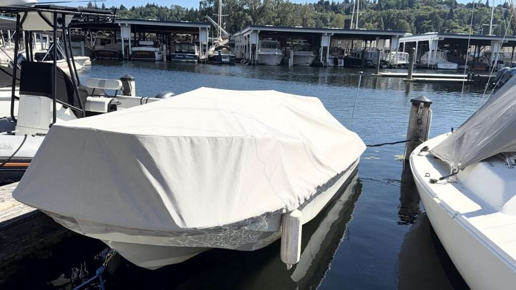 Boston Whaler Montauk mooring cover in Sunbrella Cadet Grey